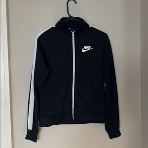 Nike sweatshirt